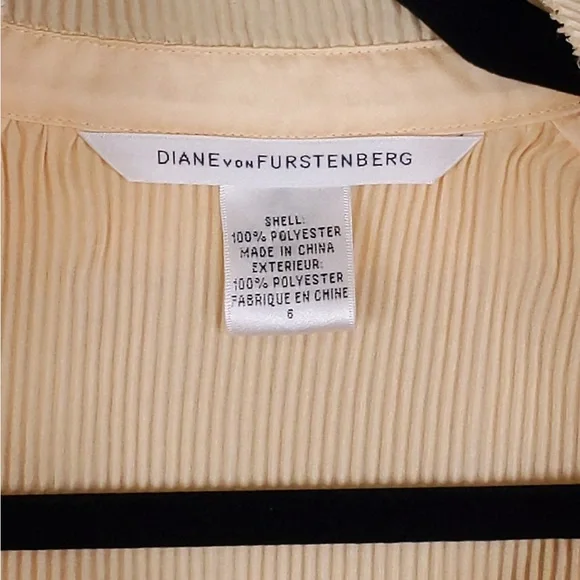 3x 👯‍♀️Host Pick⚡️Diane von Furstenberg Philippine Ruffle Top - Picture 9 of 11